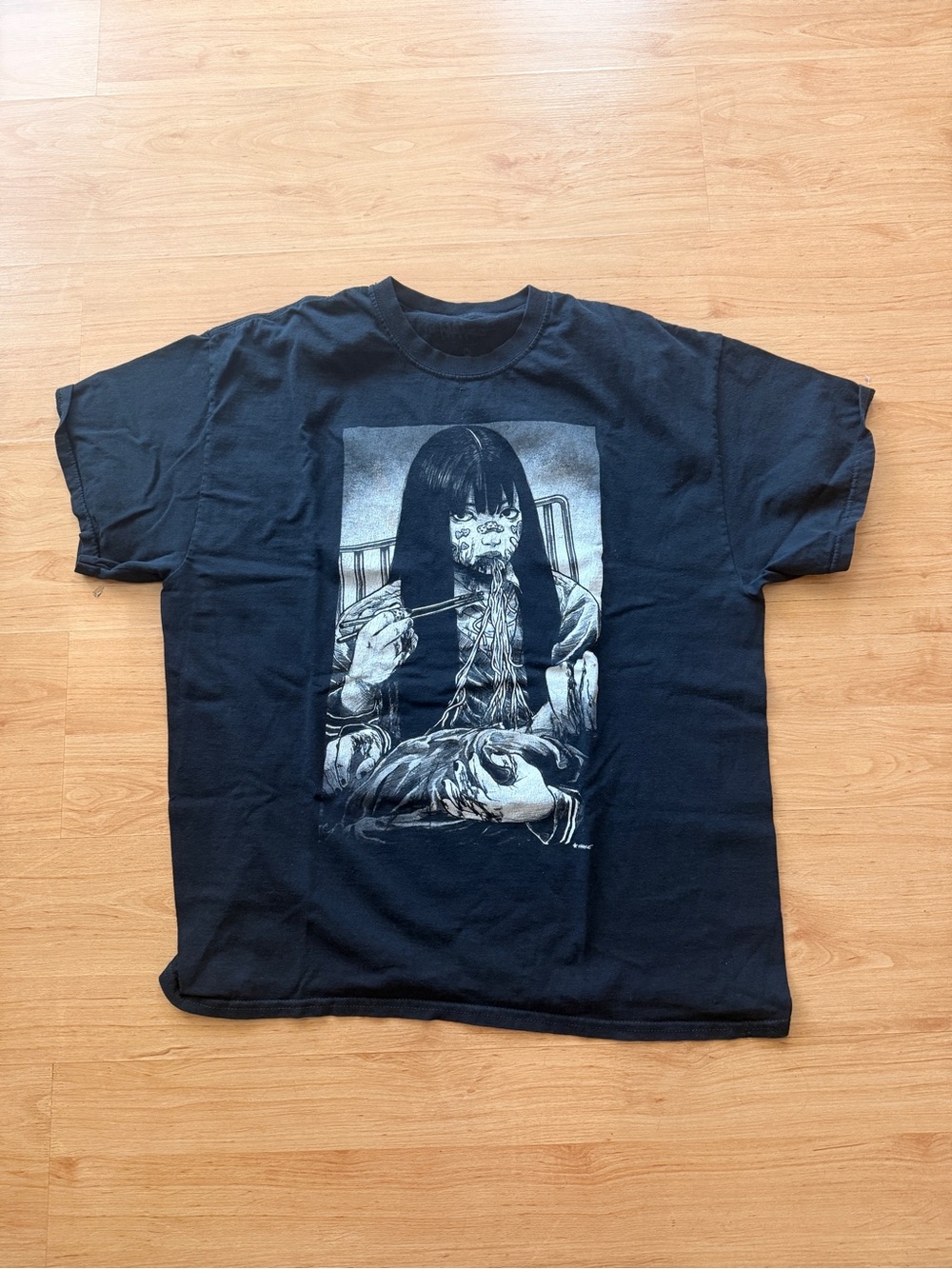 Spencer's Mako Black Anime Short Sleeve Tee with White/Grey Horror Illustration